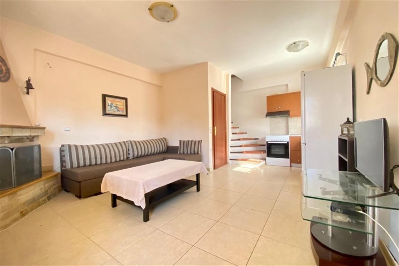 Pine Beach Holiday Home 2 Bedrooms 50 Meters To The Beach Kalyves Polygyrou المظهر الخارجي الصورة
